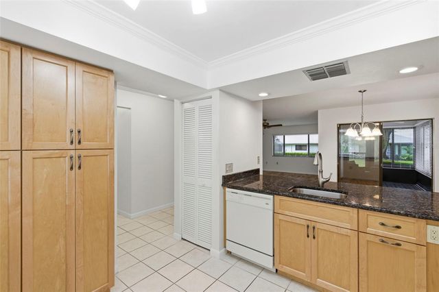 2733 COUNTRYSIDE BOULEVARD 108, Clearwater, FL 33761