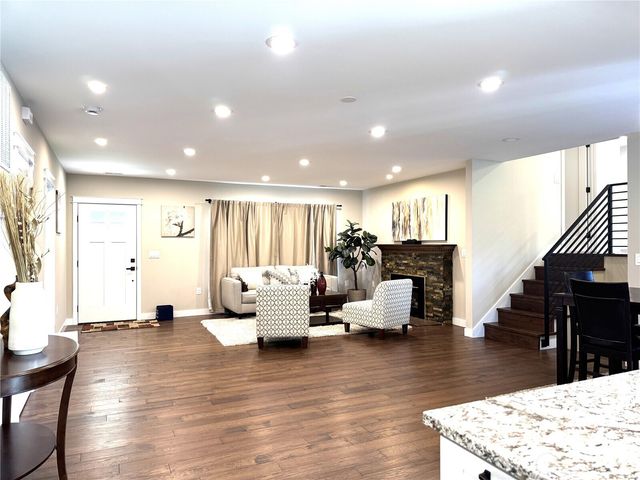 14826 42nd Avenue S, Tukwila, WA 98168