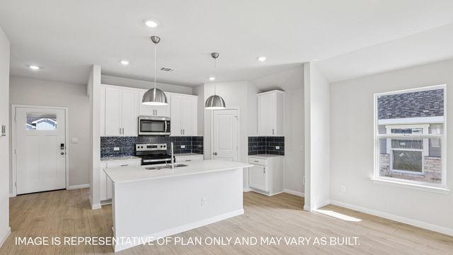 136 Southridge TRL, Marble Falls, TX 78654