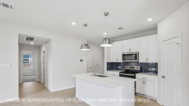 136 Southridge TRL, Marble Falls, TX 78654