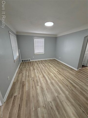 6310 Minock Street, Detroit, MI 48228