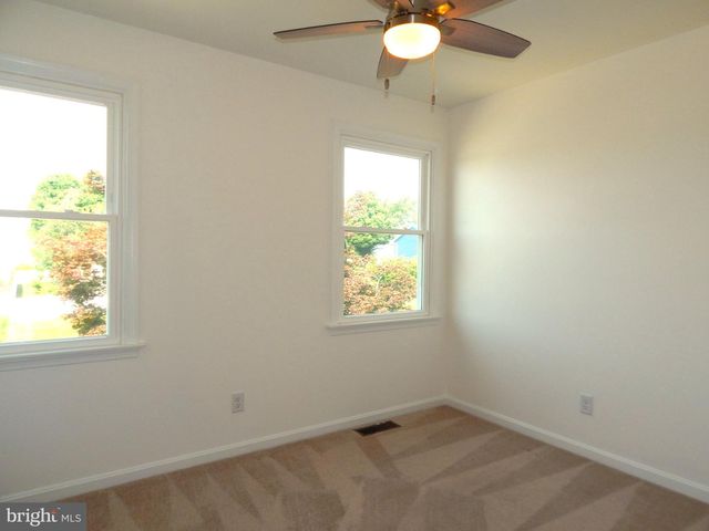 79 LEE ST, Stewartstown, PA 17363
