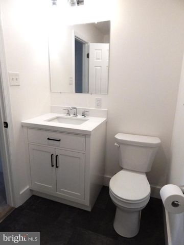79 LEE ST, Stewartstown, PA 17363