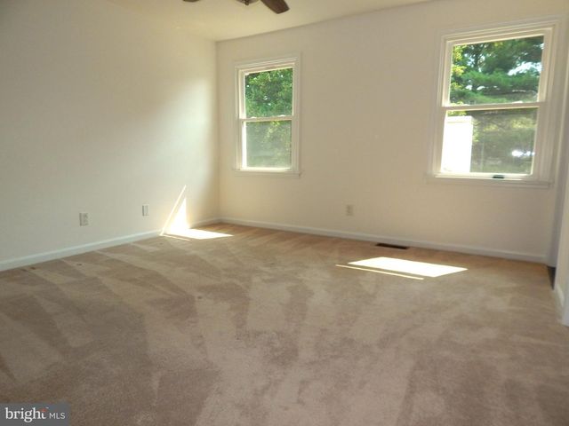 79 LEE ST, Stewartstown, PA 17363