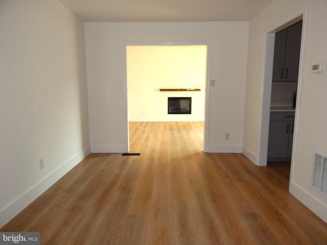 79 LEE ST, Stewartstown, PA 17363