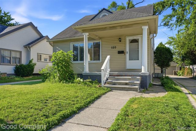 520 E Muir Avenue, Hazel Park, MI 48030