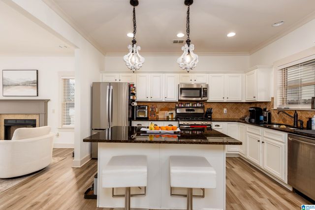 4642 ROSSER FARMS PARKWAY, Bessemer, AL 35022