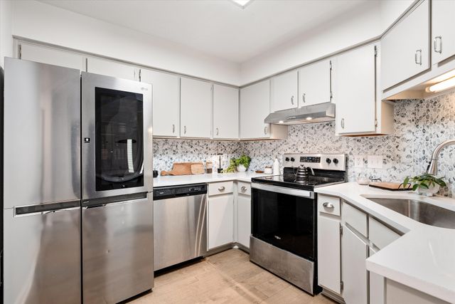 411 Lemont Dr, Nashville, TN 37216