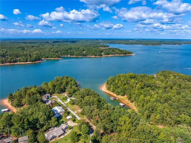 158 Creekwood Road, Hartwell, GA 30643