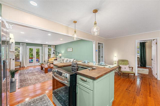 158 Creekwood Road, Hartwell, GA 30643