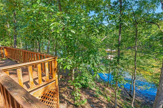 158 Creekwood Road, Hartwell, GA 30643