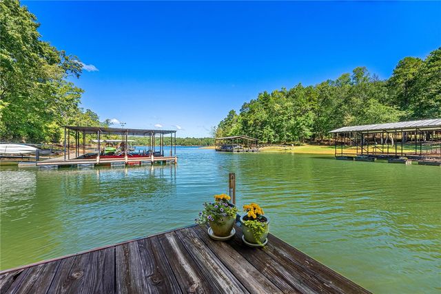 158 Creekwood Road, Hartwell, GA 30643