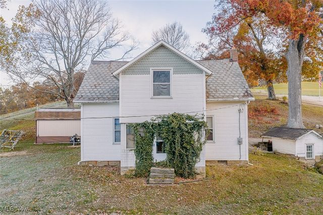 7499 County Road 19, Millersburg, OH 44654