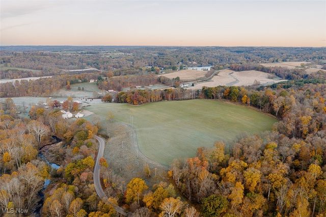 7499 County Road 19, Millersburg, OH 44654