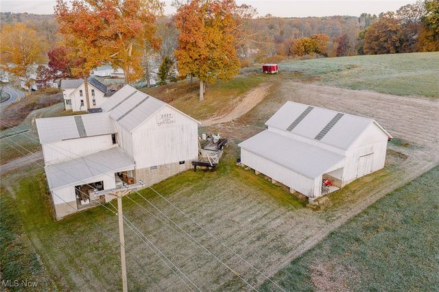 7499 County Road 19, Millersburg, OH 44654