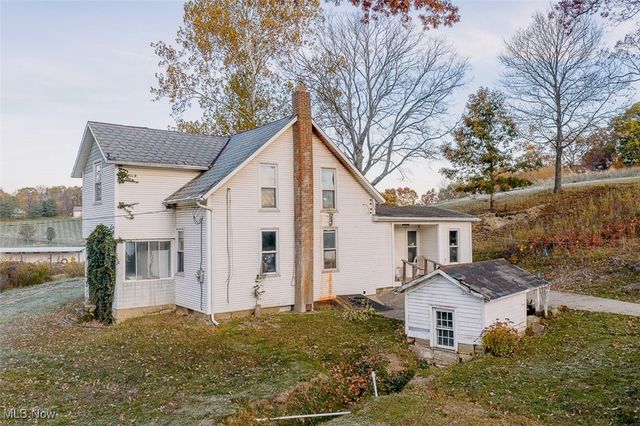 7499 County Road 19, Millersburg, OH 44654