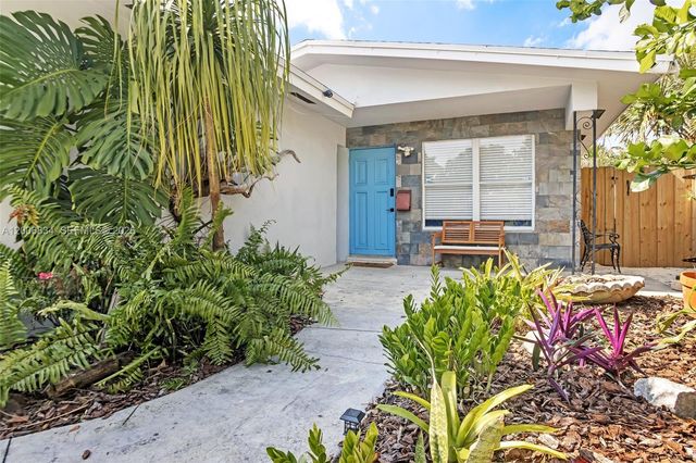 1547 NE 38th St, Oakland Park, FL 33334