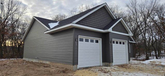 1531 Tyler Court, Camanche, IA 52730