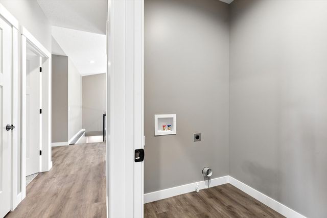 1531 Tyler Court, Camanche, IA 52730