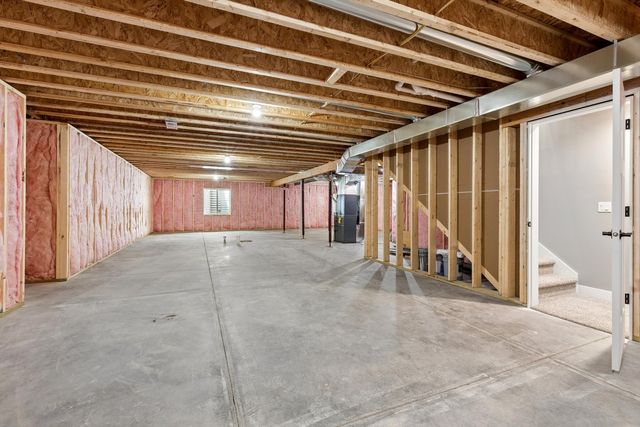 1531 Tyler Court, Camanche, IA 52730