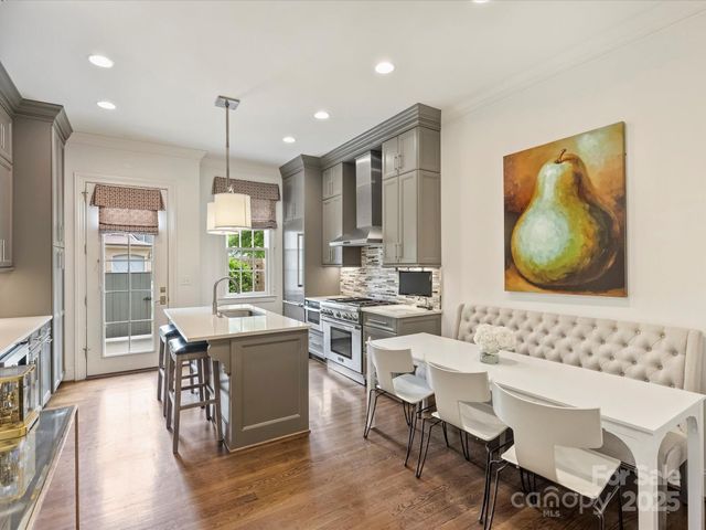 2616 Colton Drive, Charlotte, NC 28211