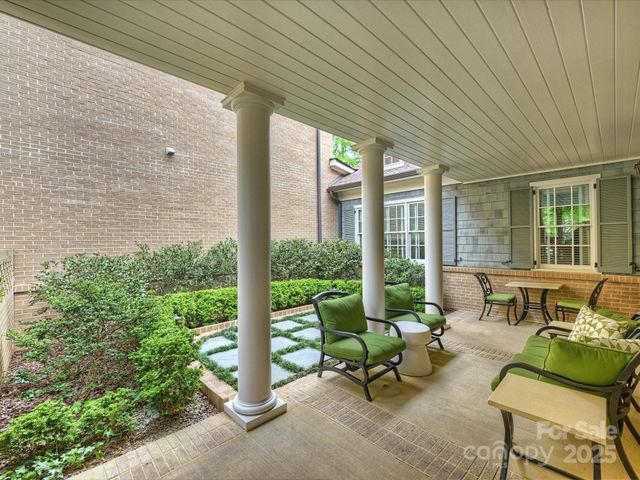 2616 Colton Drive, Charlotte, NC 28211