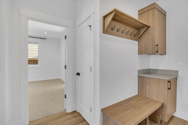 20505 Aberdeen Drive, Bend, OR 97702