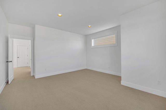 20505 Aberdeen Drive, Bend, OR 97702