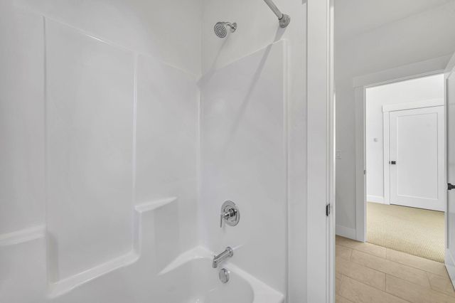 20505 Aberdeen Drive, Bend, OR 97702