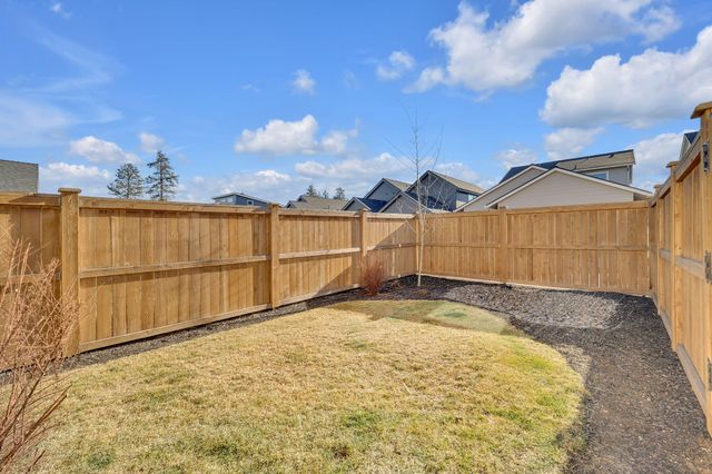 20505 Aberdeen Drive, Bend, OR 97702