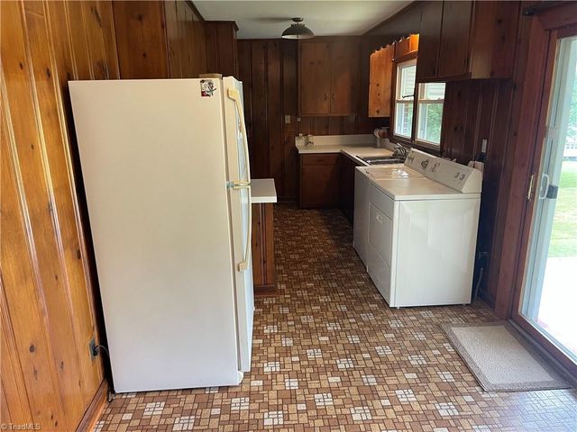2155 Margaret Drive, Mount Airy, NC 27030