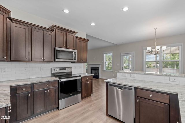 324 Lasswade Court, Zebulon, NC 27597