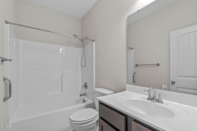 324 Lasswade Court, Zebulon, NC 27597