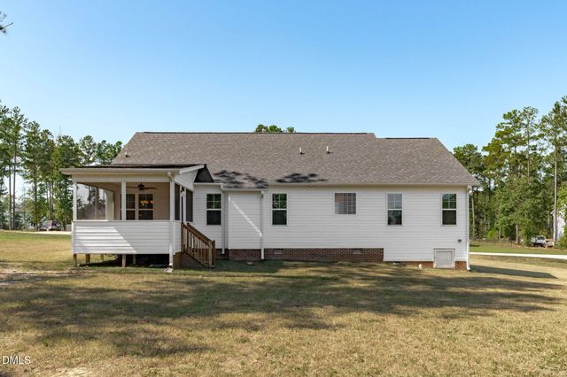 324 Lasswade Court, Zebulon, NC 27597
