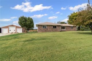 10451 Miners Trail Road, Higginsville, MO 64037