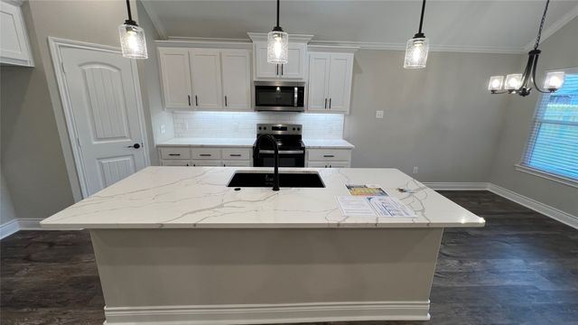 604 Moseley Lane, Greenville, TX 75402
