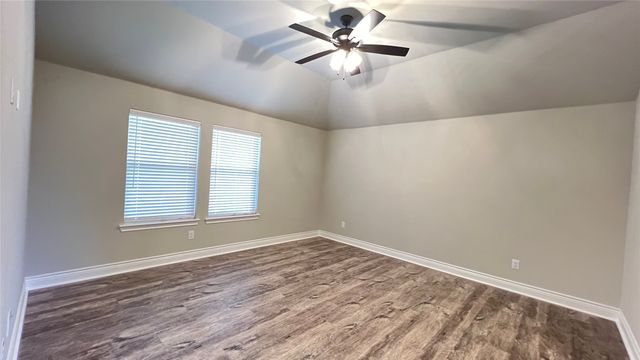 604 Moseley Lane, Greenville, TX 75402