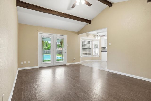 148 Lilac Lane, Azle, TX 76020