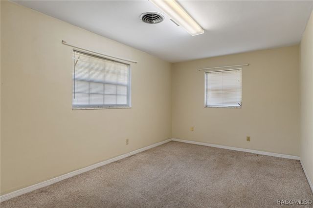 8372 E Lake Bradley Road, Floral City, FL 34436