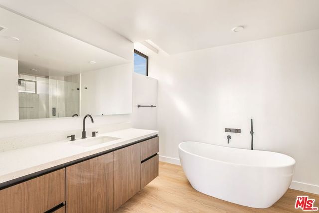 2361 Fox Hills Drive 203, Los Angeles, CA 90064