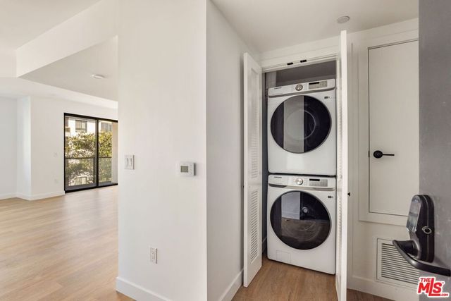 2361 Fox Hills Drive 203, Los Angeles, CA 90064