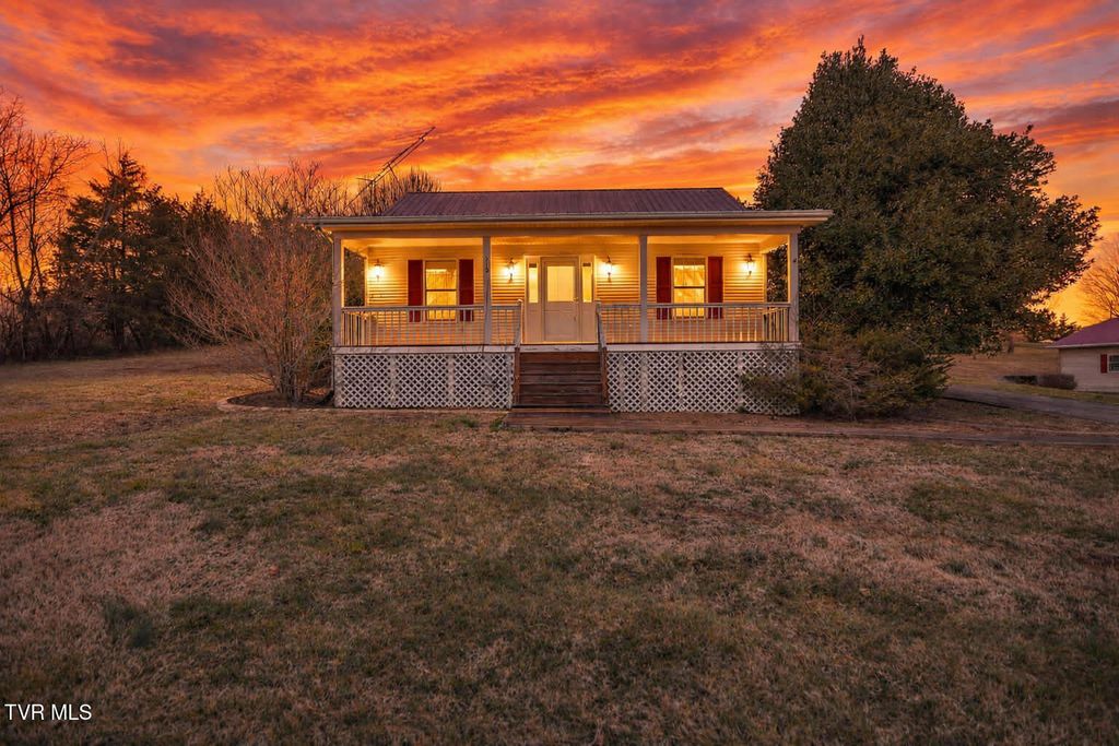 510 Kinser Park Lane, Greeneville, TN 37743