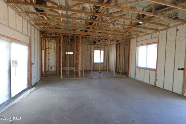 27540 N 255th Lane, Wittmann, AZ 85361