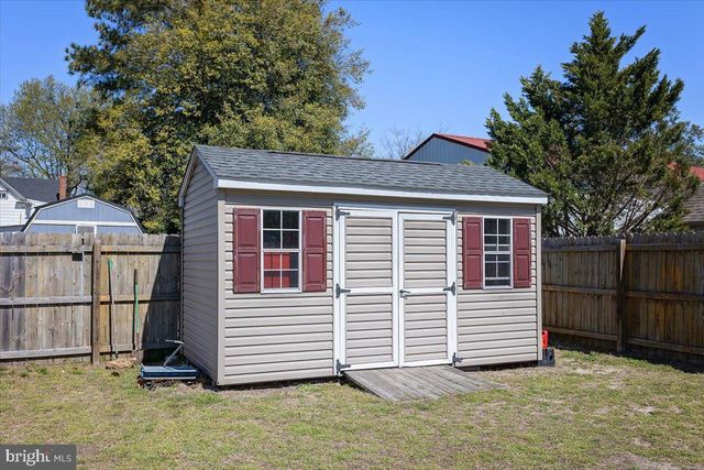 508 CEMETERY ST, Sharptown, MD 21861