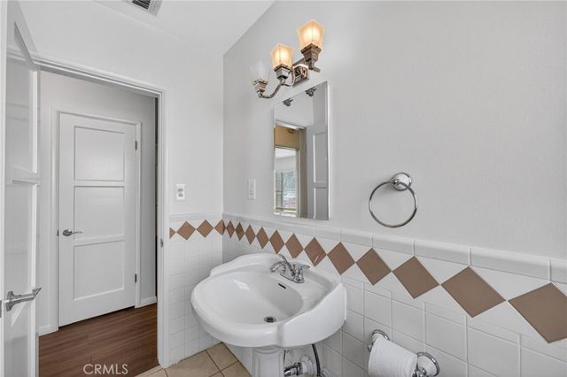 1245 E Mobeck, West Covina, CA 91790