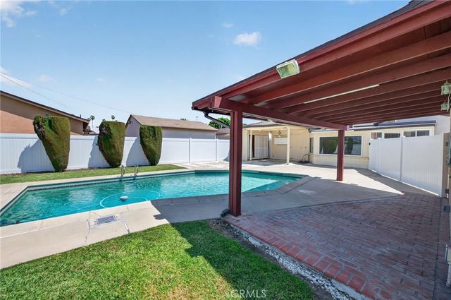 1245 E Mobeck, West Covina, CA 91790
