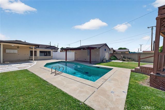 1245 E Mobeck, West Covina, CA 91790