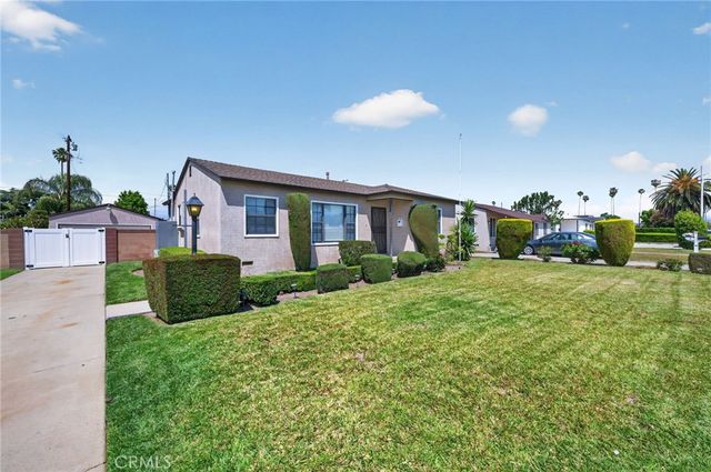 1245 E Mobeck, West Covina, CA 91790