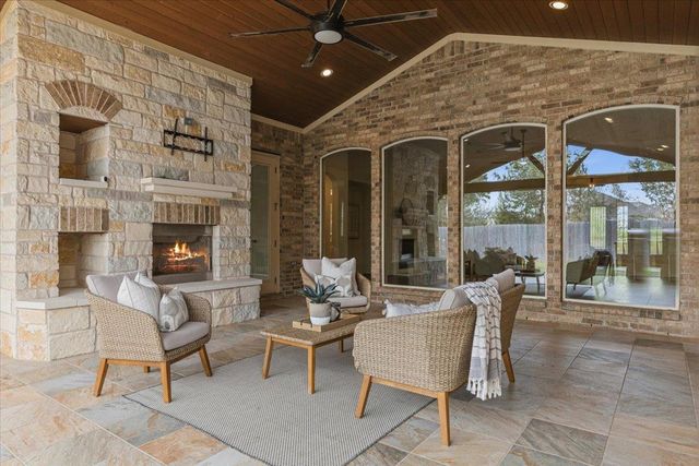 531 Whispering Wind WAY, Austin, TX 78737