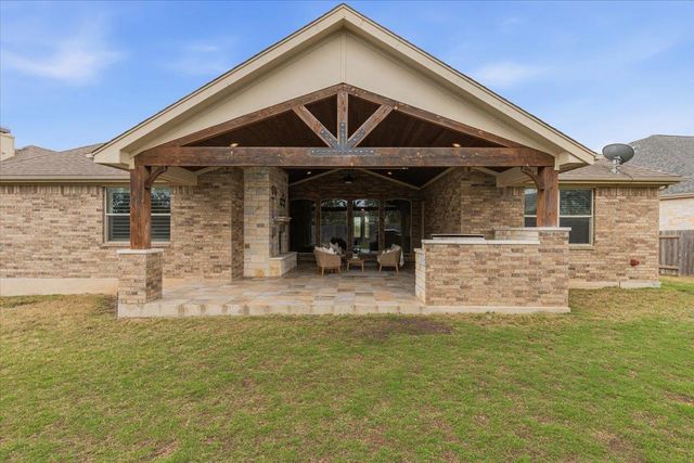 531 Whispering Wind WAY, Austin, TX 78737